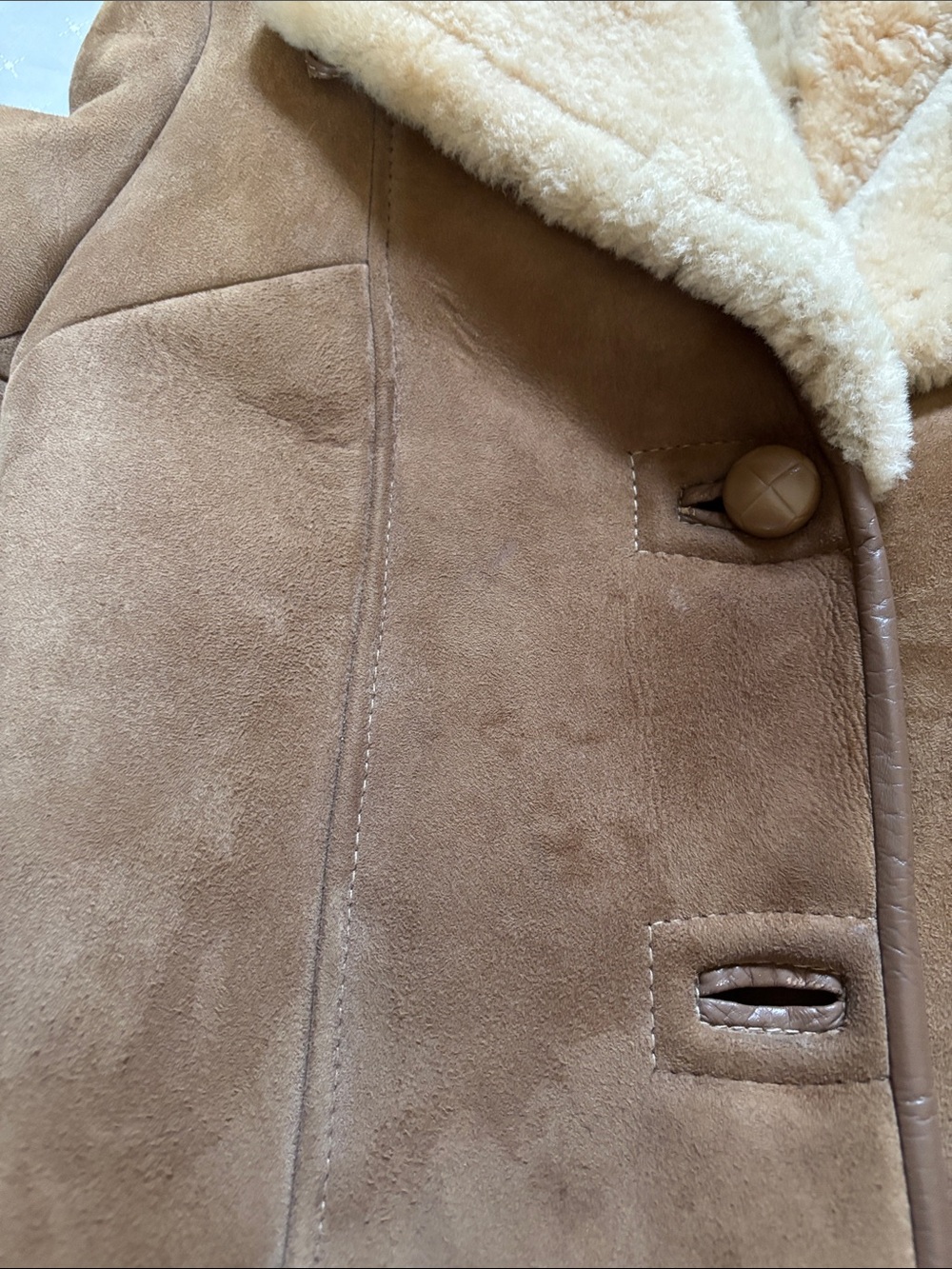 Vintage Australian sheepskin coat - Picture 16 of 16
